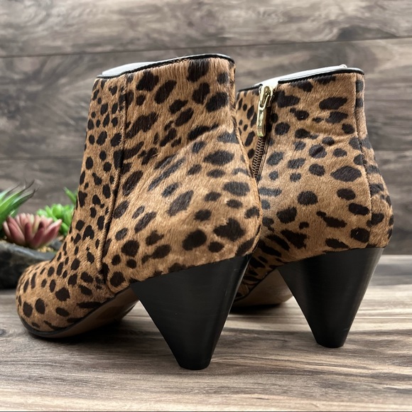 NIB Franco Sarto Delighted2 Cone Kitten Heel Ankle Bootie - Picture 8 of 13